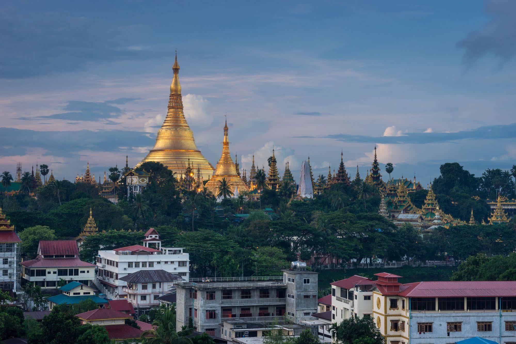 Hotel 51 Rangoon Eksteriør billede